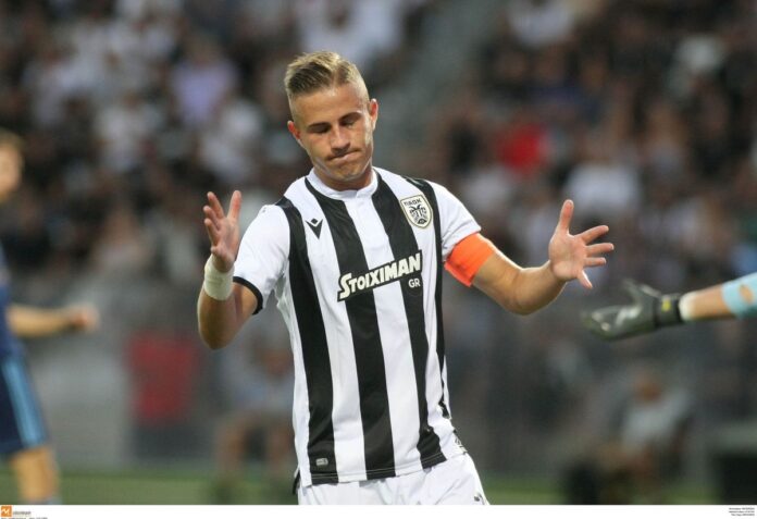 Ο Δημήτρης Πέλκας με τη φανέλα του ΠΑΟΚ