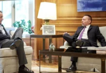 Συνάντηση Μητσοτάκη-Στουρνάρα: Η κυβέρνηση προτείνει την ανανέωση της θητείας του διοικητή της Τράπεζας της Ελλάδος