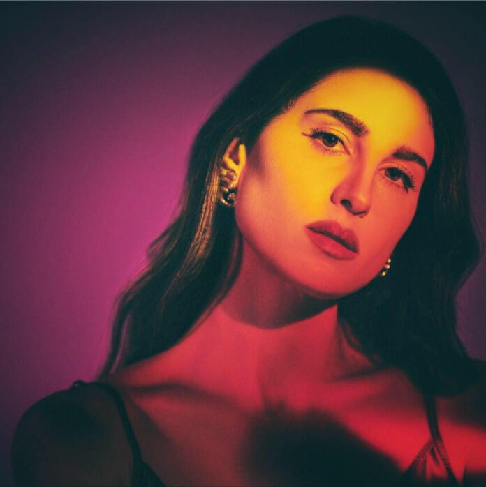 Η τραγουδοποιός Παυλίνα Βουλγαράκη